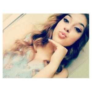 Meet your Posher, Isabel